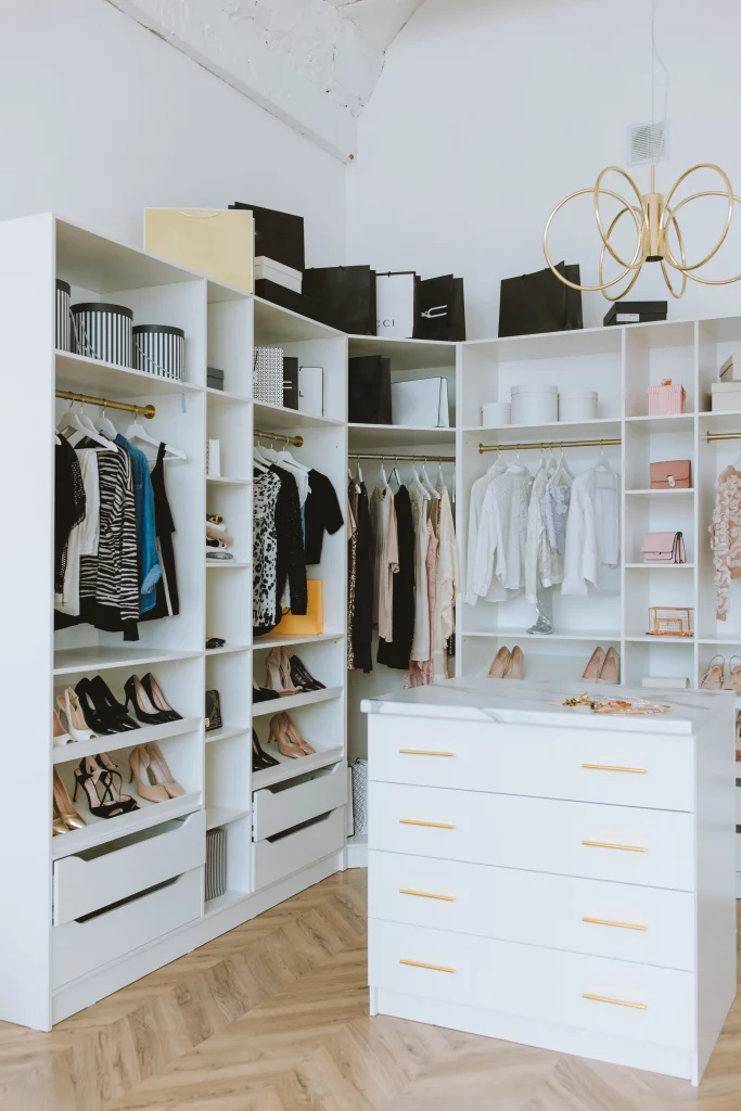 Accesorios para organizar tu armario - Place & Home